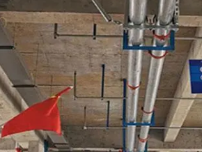 翁牛特管廊支架的安装方法
